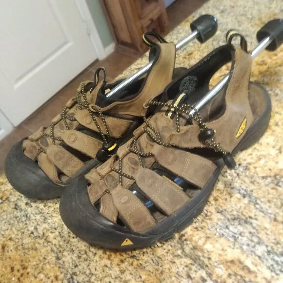 Keen Men Shoe Newport H2 Size 11M Brown Athletic Sport Sandal Hiking Walking